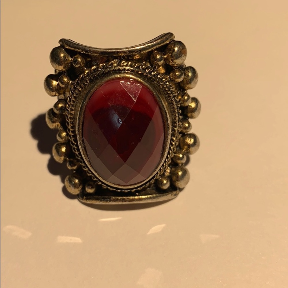 Red stone ring. - Picture 4 of 4